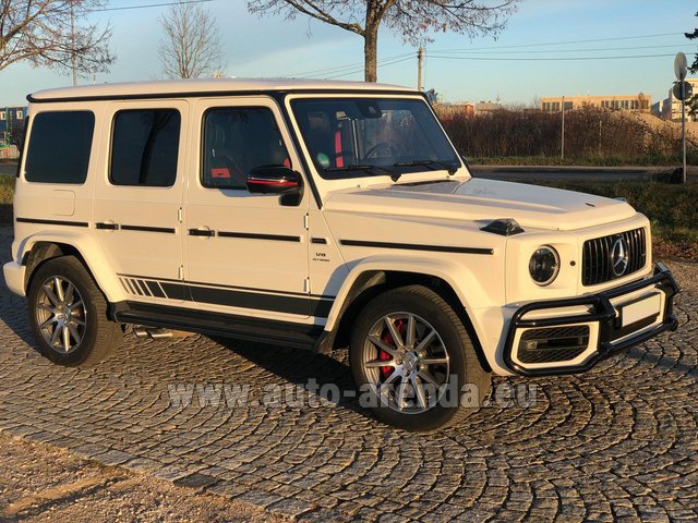 Rental Mercedes-Benz G 63 AMG White in Gatwick Airport