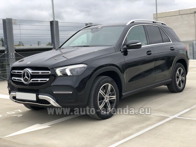 Rental Mercedes-Benz GLE 300d 4MATIC AMG Equipment in Great Britain