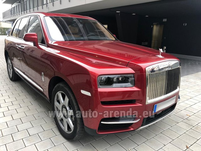 Rental Rolls-Royce Cullinan in London