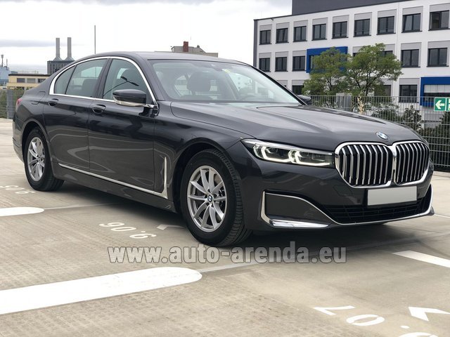 Rental BMW 730d xDrive in Manchester