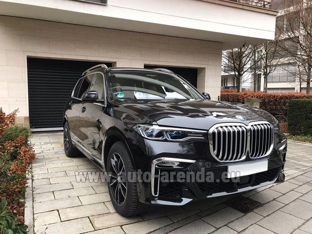 Rental BMW X7 XDrive 30d (7 seats) High Executive M Sport in Manchester