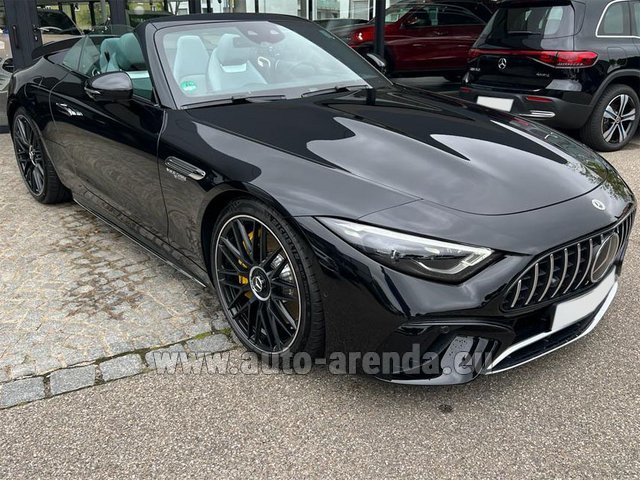 Rental Mercedes-Benz AMG SL 63 Cabrio 4MATIC (2022) 4,0-Liter-V8 585 PS in Manchester